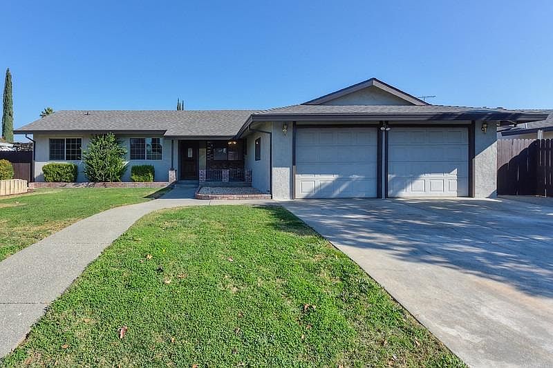 1st image of 57 Brentford Cir