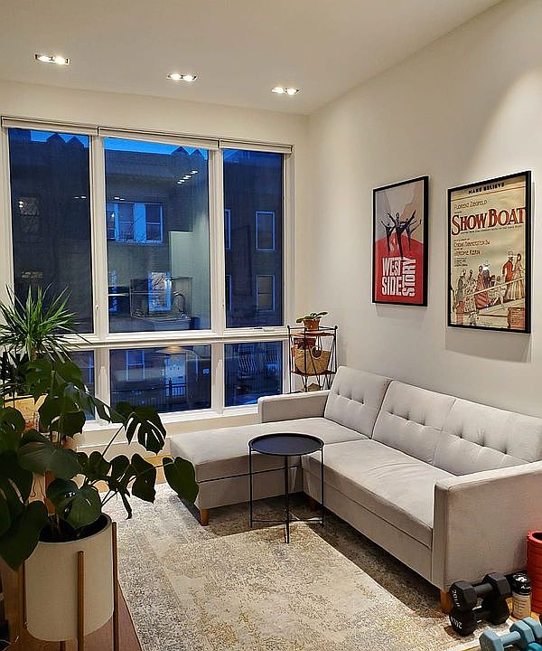 1st image of 679 Franklin Ave #202