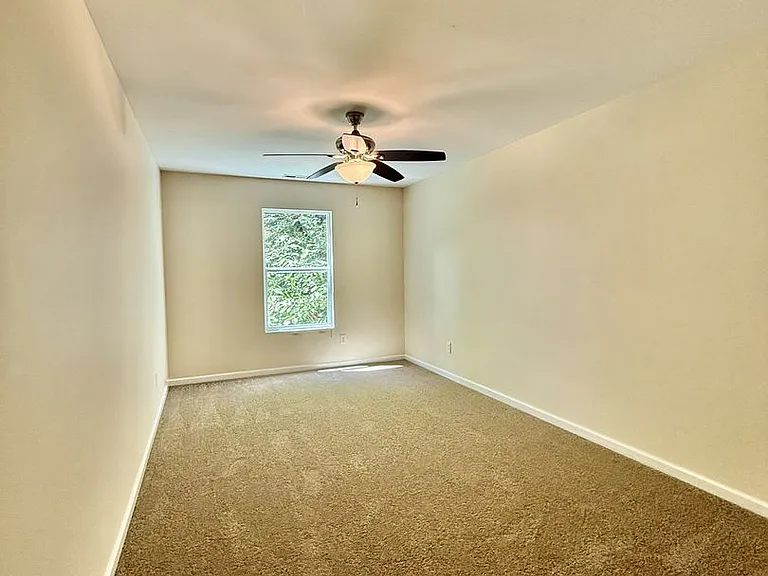 4205 Dartmouth St — Photo 20