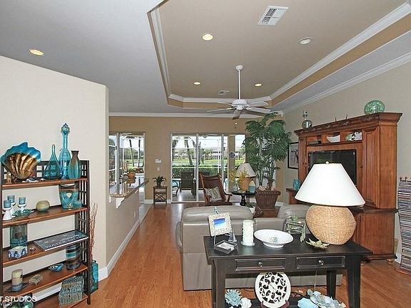 3rd image of 103 Glen Eagle Cir