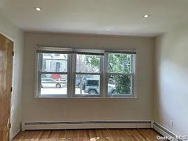 317 E Olive St — Photo 5