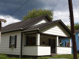 928 27th St, Huntington, WV 25705