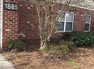 1885 Crest Hollow Dr APT 104, Winston Salem, NC 27127