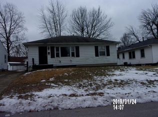 43 Maple Ct, Decatur, IL 62526