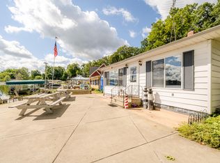 66989 Territorial Rd, Lawrence, MI 49064