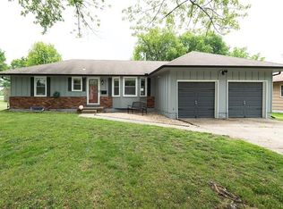 13201 Winchester Ave, Grandview, MO 64030