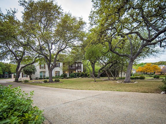 5th image of 9742 Trophy Oaks Dr