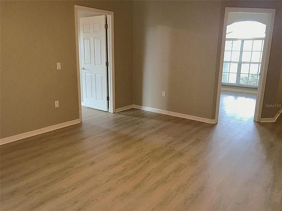 5th image of 5435 Summerland Hills Dr
