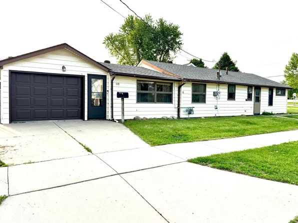 112 4th Ave NE, Stewartville, MN 55976