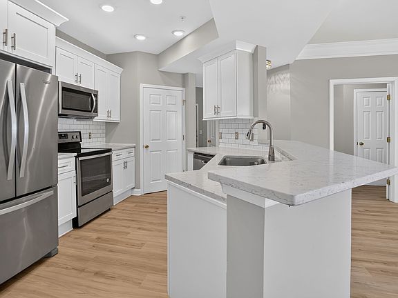2nd image of 2700 Pine Tree Rd NE Unit 2202