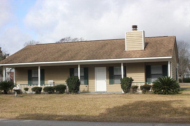 1st image of 101 Berryhill Dr