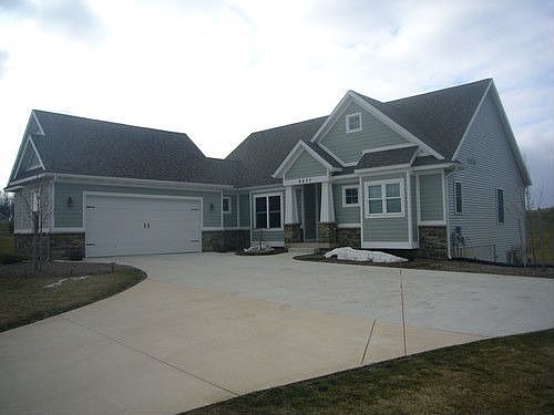1st image of 9637 Woodsview Hills Ct SE