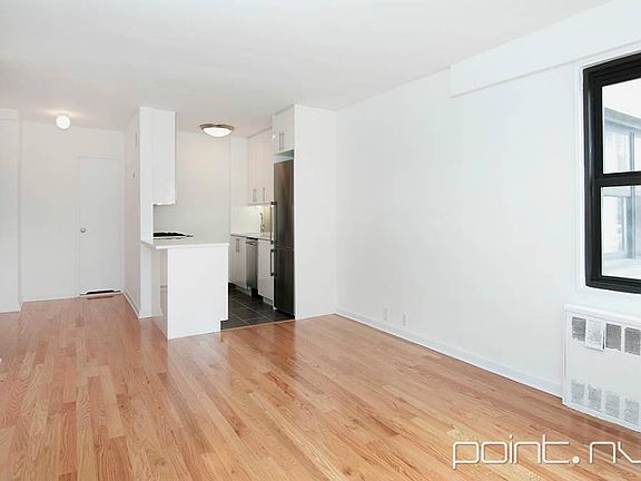 5th image of 240 E 76th St APT 11H