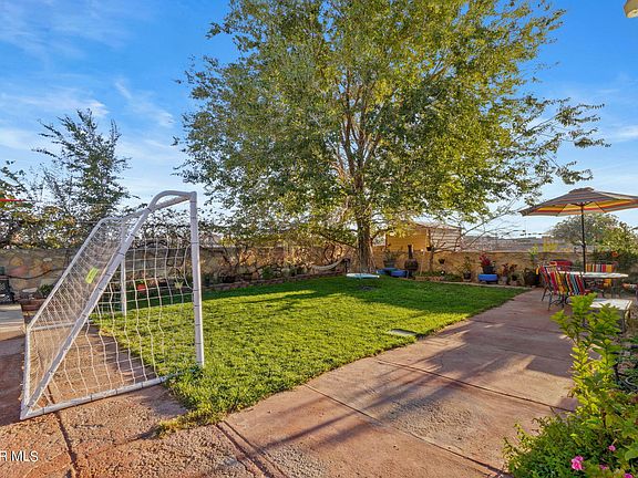 3rd image of 12324 Tierra Humeda Dr