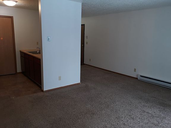 3rd image of 1133 S Landeco Ln #213