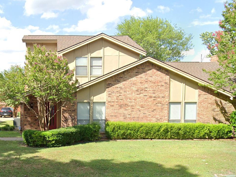 1st image of 6426 Lago Vista Dr