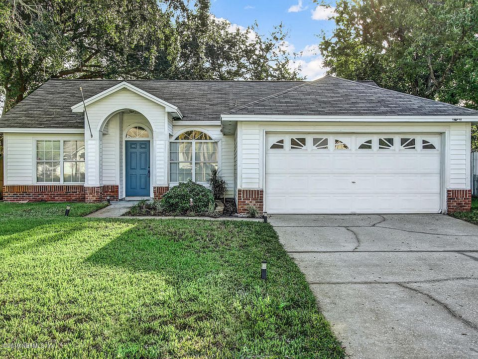 1st image of 2015 Hovington Cir W