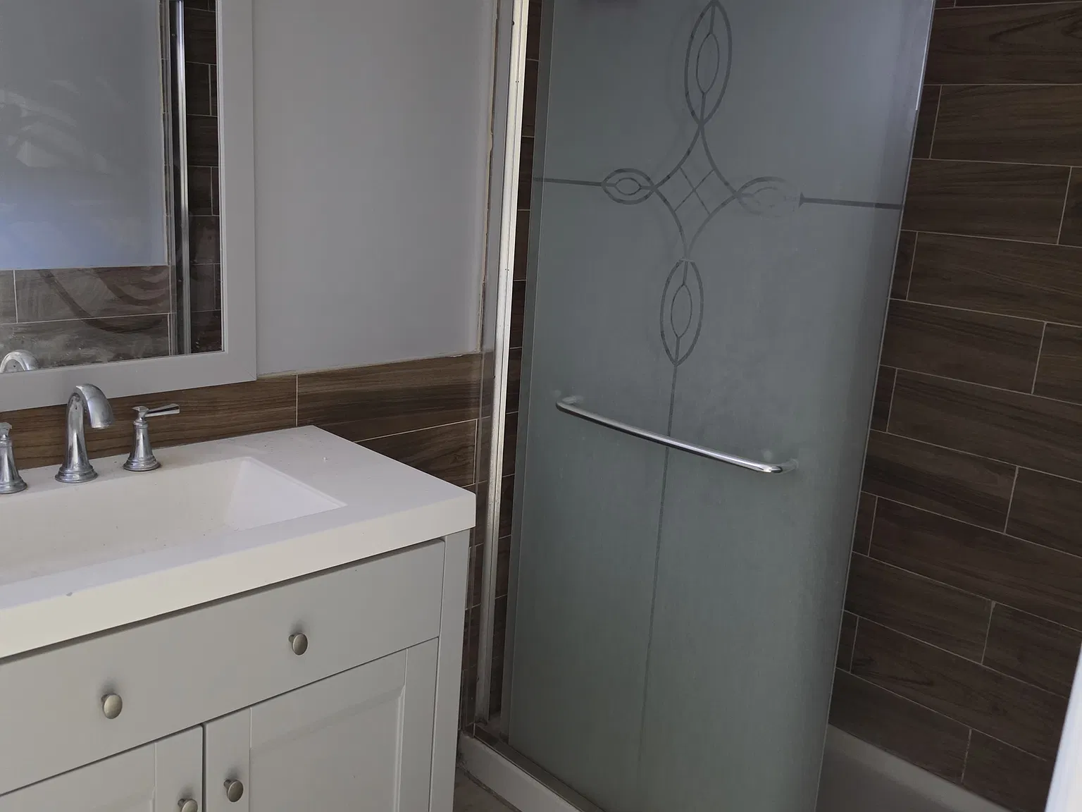2 bed, 1000 sqft, $2,900 — Photo 3