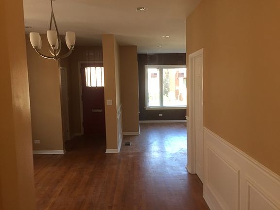 5th image of 7942 S Laflin St