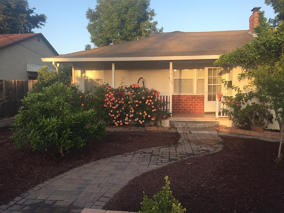2nd image of 480 Wainwright Ave