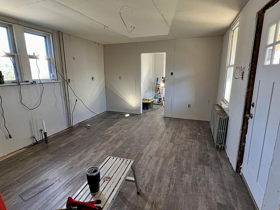 kitchen, new cabinets coming soon