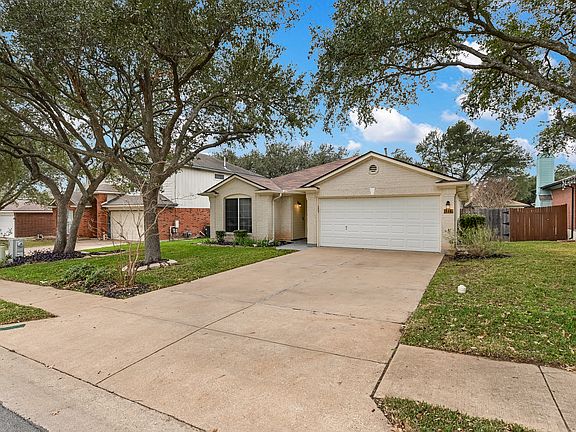 2nd image of 1223 Darless Dr