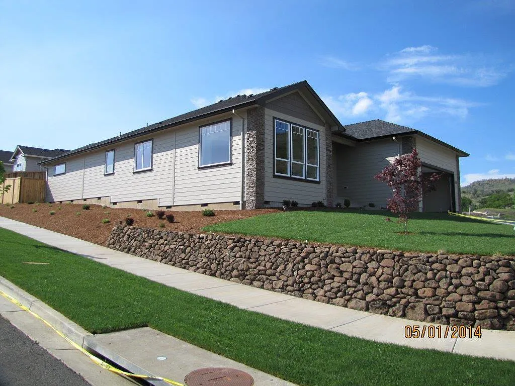 4531 Deer Ridge Dr photo 1