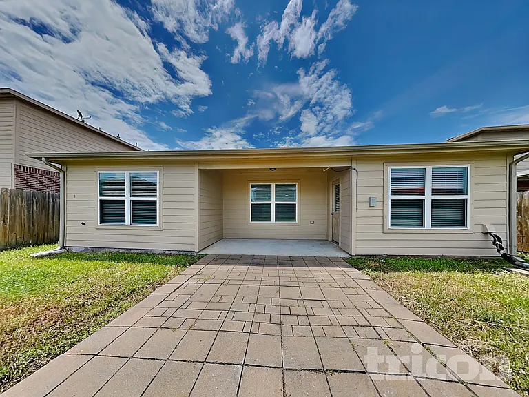 336 Comanche Plains Rd — Photo 14
