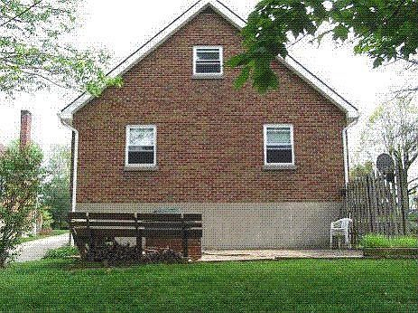 2nd image of 39 W Crittenden Ave