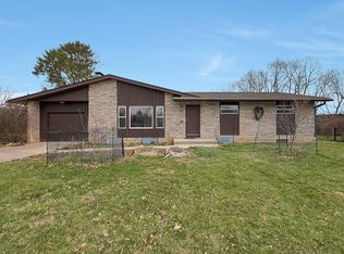 4392 N Kendale Rd, Columbus, OH 43220