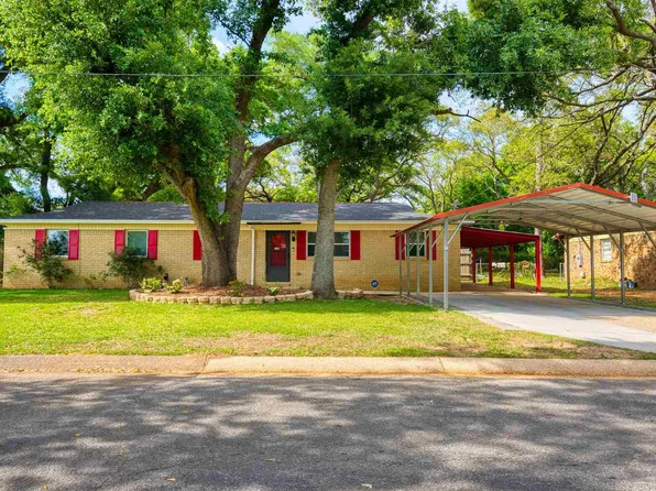 7100 Peninsula Dr, Pensacola, FL 32526