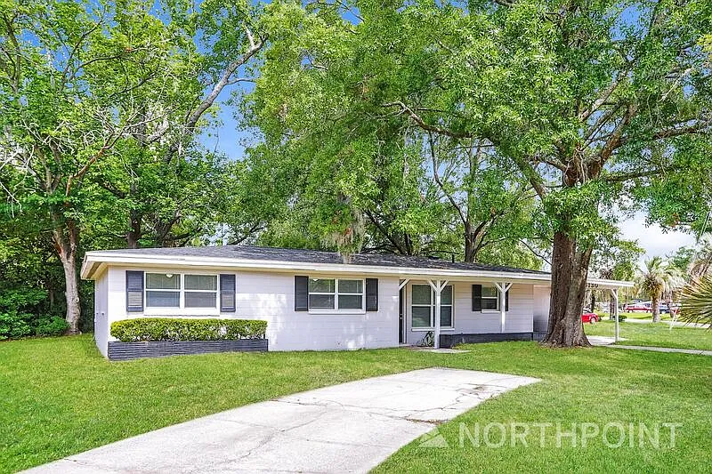 Building Photo - 8130 Argentine Dr W