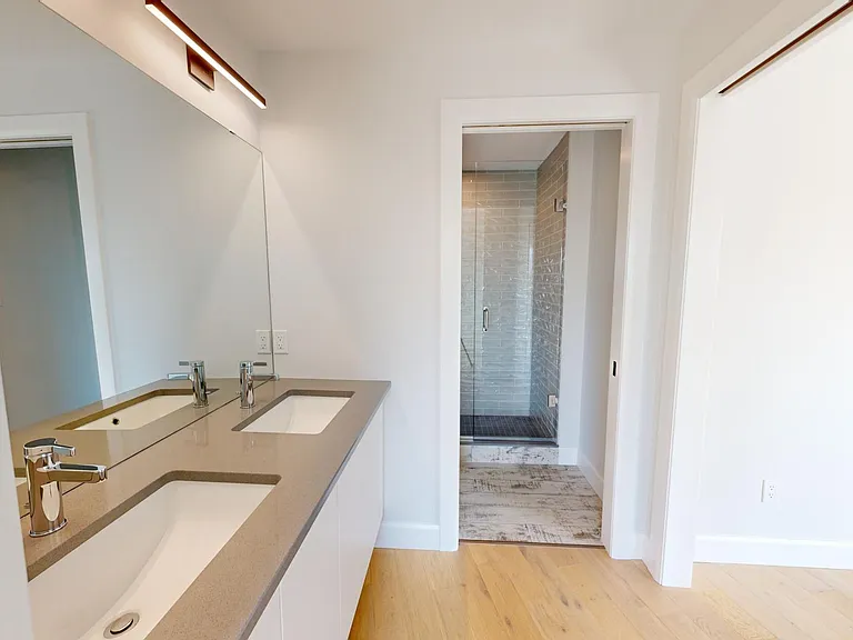 2082 Lumen Dr #107B — Photo 4