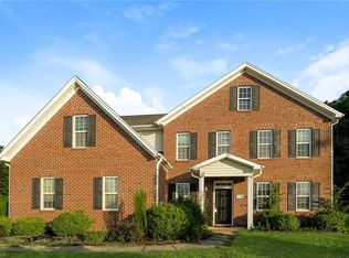 1791 Timber Cove Ct, Winston Salem, NC 27127