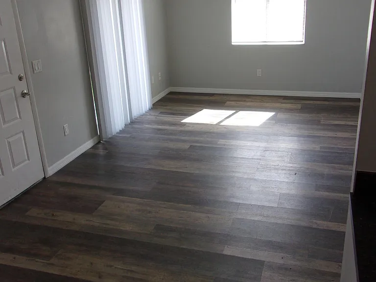 1050 N Fiske Blvd #406 — Photo 2
