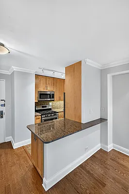 Kitchen, photo 1