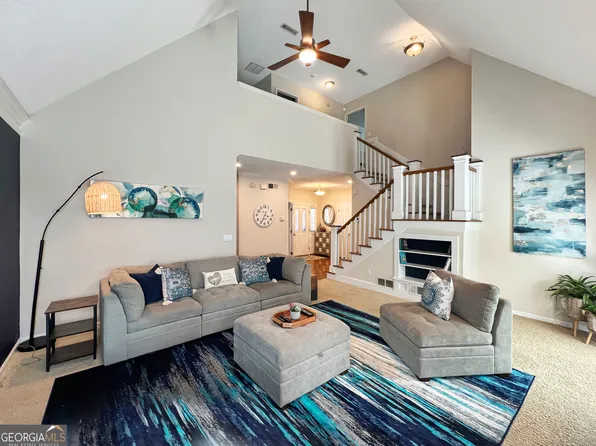 90 Fenwyck Cmns, Fayetteville, GA 30214
