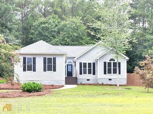 419 Grove Pointe Ct, Locust Grove, GA 30248