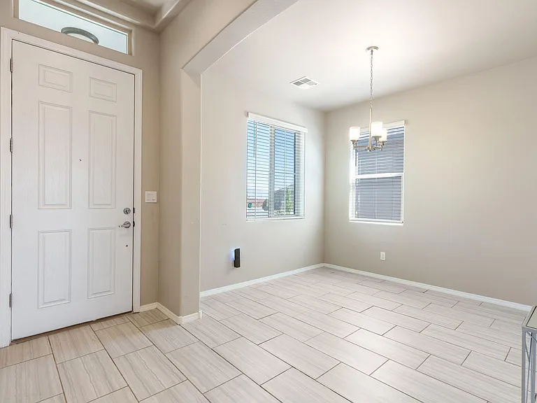 2313 Melon Ridge Loop NE — Photo 7