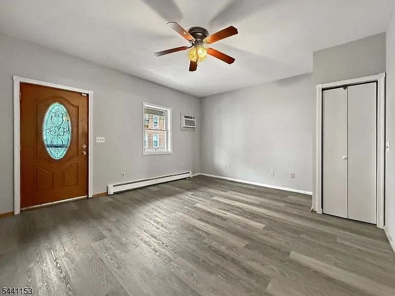 249 Mercer St — Photo 3