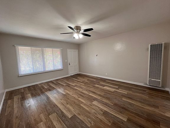 4th image of 639-645 E Carson St #643-09