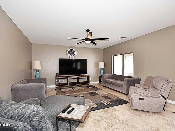 3rd image of 23072 W KIMBERLY Drive