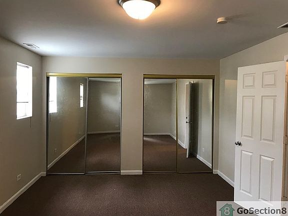 3rd image of 14320 Emerald Ave