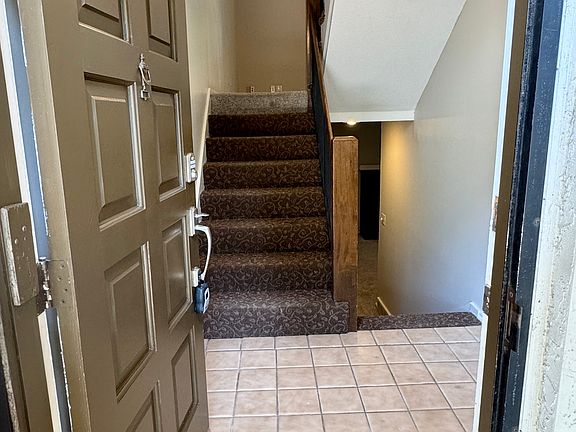 4th image of 10211 Cedarbrooke Ln