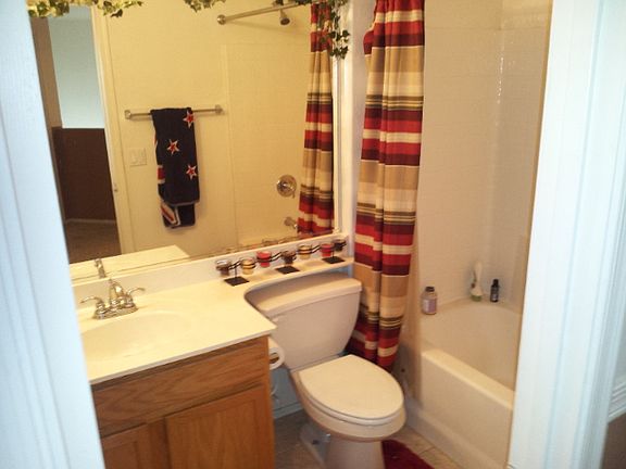 Bathroom on the second floor