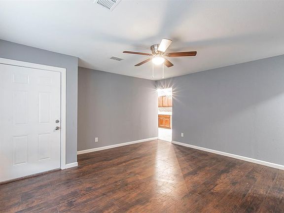 5th image of 7908 Woodshire Dr