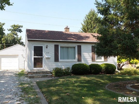 4th image of 439 W Gail St