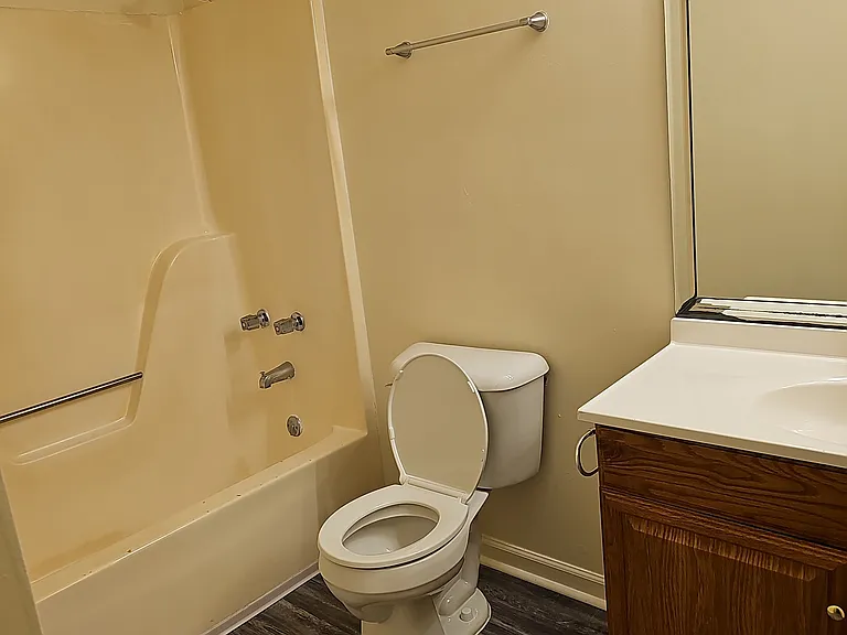 601 N Gay St #304-D — Photo 12