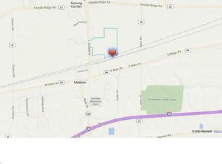 Lake St, Madison, OH 44057