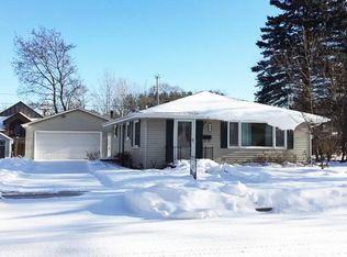 310 S Adams St, Oconto Falls, WI 54154